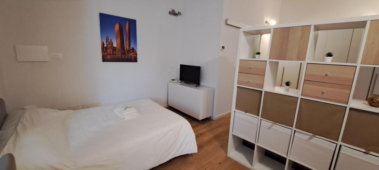 Piazza La Veneta New Very Close To The Center University And Hsorsola Bologna Exteriör bild